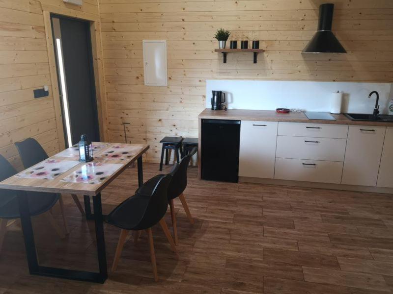 Domki Caloroczne Danielowa Ostoja-Zator,Palczowice Luaran gambar